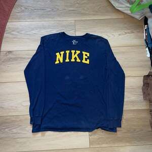 Vintage Style Nike Spell Out Long Sleeve Tee